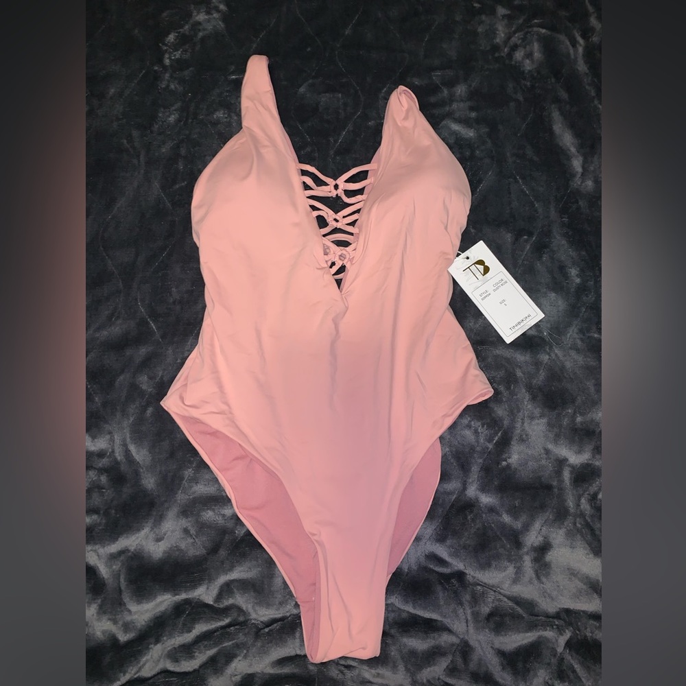 One peace swim suit ☀️👙
